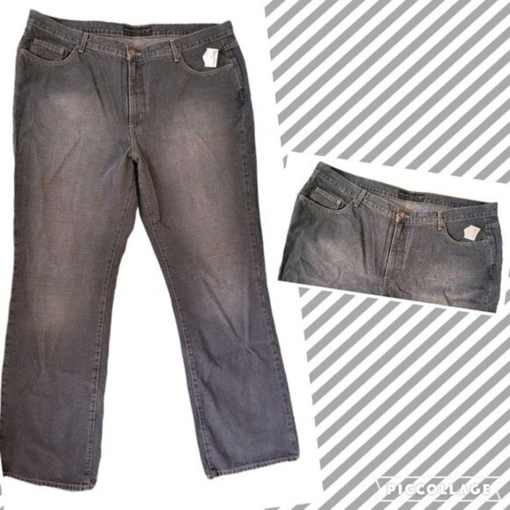 Venezia Mom Straight Leg Black Jeans- SIZE 22 TALL NEW W TAGS! RARE, 90s Vintage